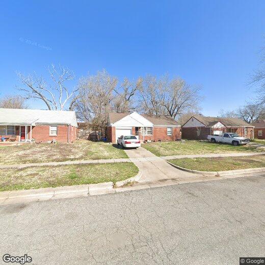 Foto principal - 1651 N Kenmar Dr