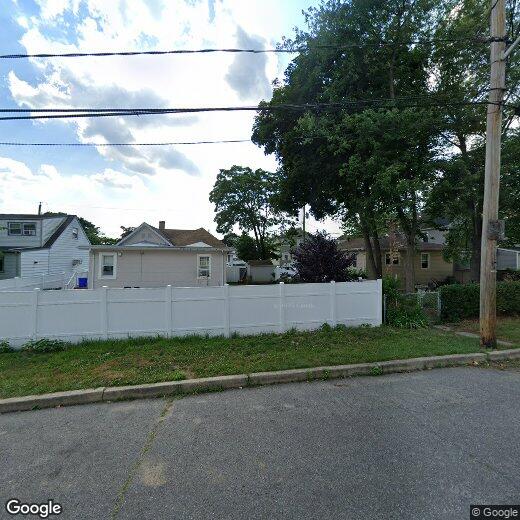 15 Douglas St, Sayreville, NJ 08872 House for Rent in Sayreville, NJ