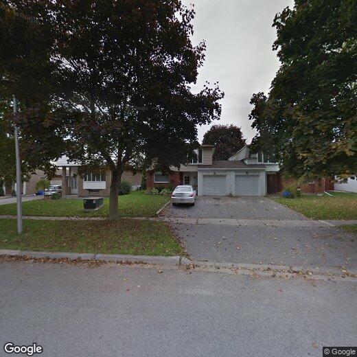 129 Lawrence Crescent, Bowmanville, ON L1C 3S6 House for Rent in