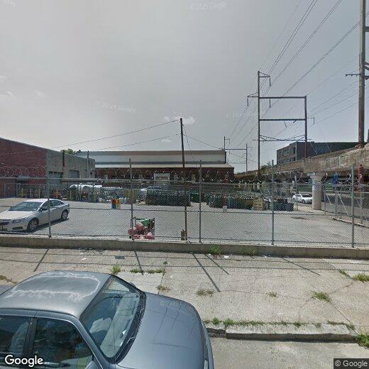 Primary Photo - 2450 Federal St