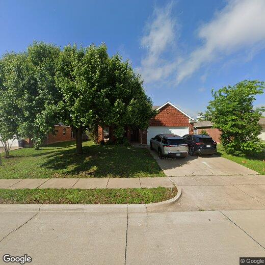 1221 Sweetwater Dr, Burleson, TX 76028 House for Rent in Burleson, TX