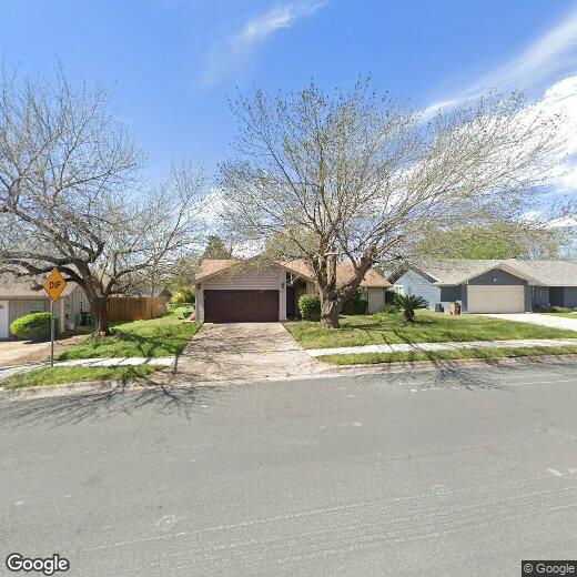 Foto principal - 5107 Loyola Ln