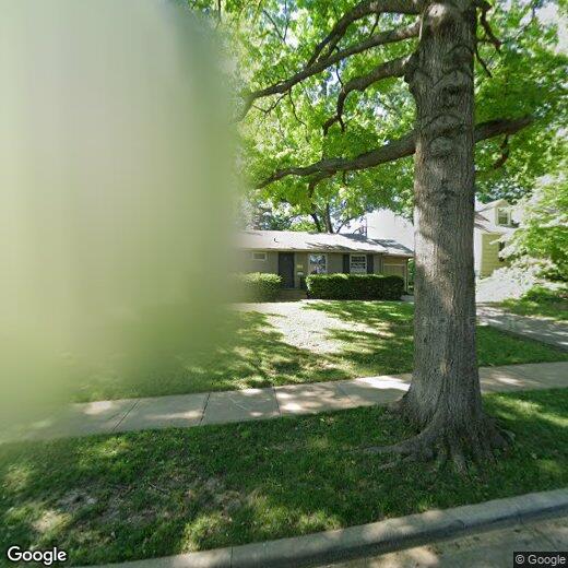 Primary Photo - 2711 W 71st Terrace