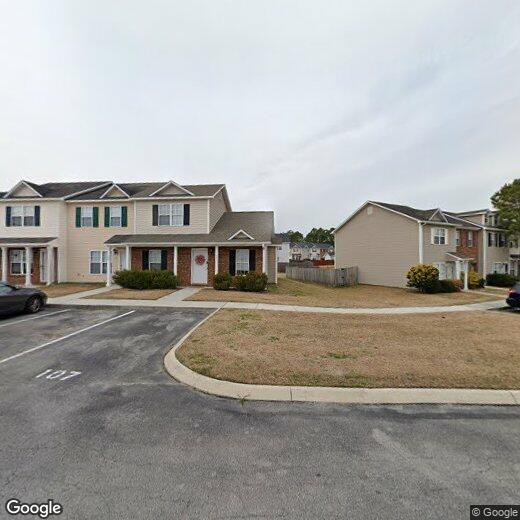 107 Pinegrove Ct, Jacksonville, NC 28546 Townhouse for Rent in