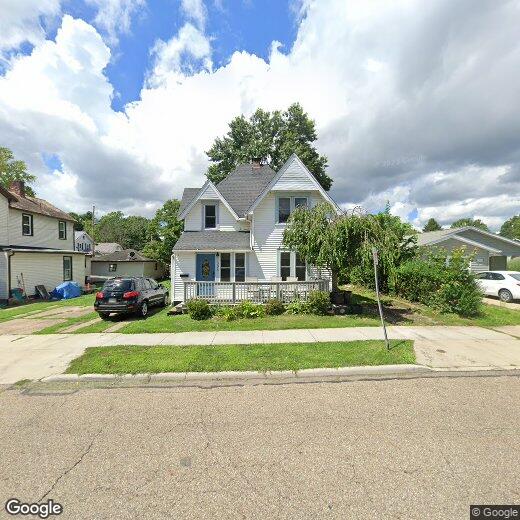 Foto principal - 334 2nd St NW