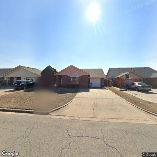 Primary Photo - 4016 SW Sunflower Ln