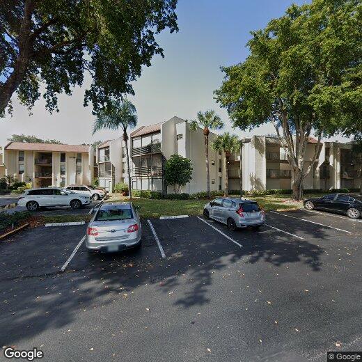 Foto principal - 6751 N University Dr