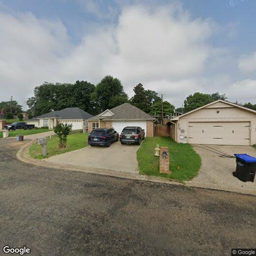 Primary Photo - 26 Wellington Dr