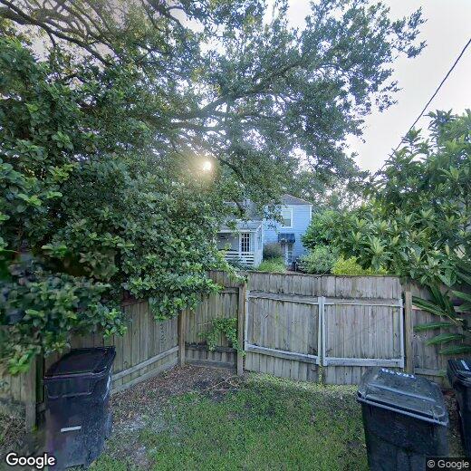 Primary Photo - 5870 Vicksburg St