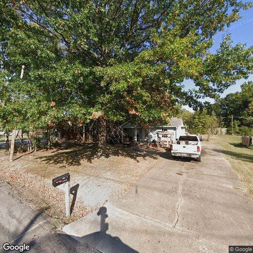 Primary Photo - 704 S Cedar St