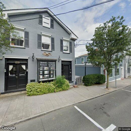 Primary Photo - 210 Main St