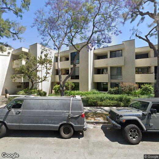 Primary Photo - 8400 De Longpre Ave