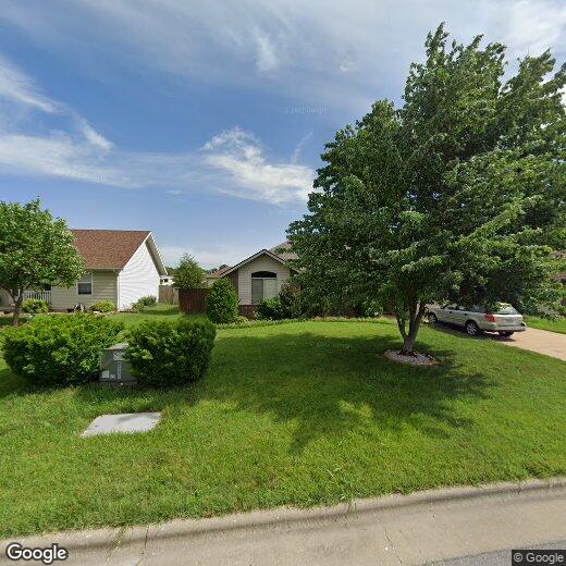 5561 W Lombard St, Springfield, MO 65802 House Rental in Springfield, MO