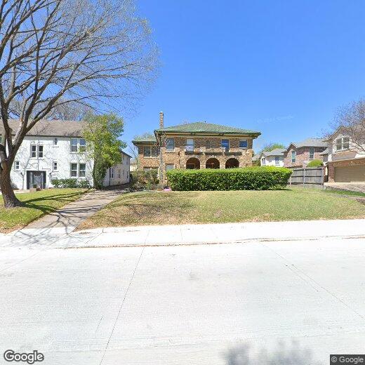 Foto principal - 6345 Richmond Ave