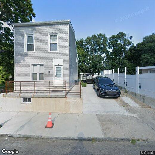 Primary Photo - 6055 N Beechwood St