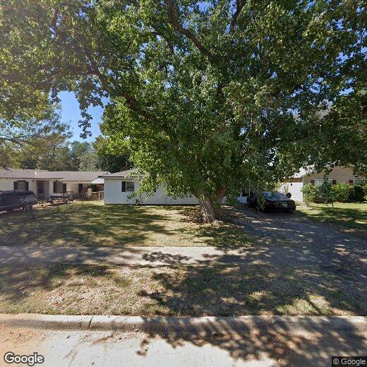 Primary Photo - 1525 James St