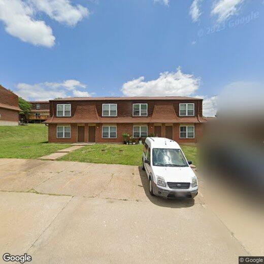 Primary Photo - 2035 Essex Dr