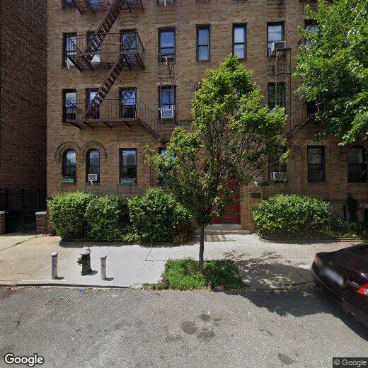 Primary Photo - 47-40-47-41 41st St