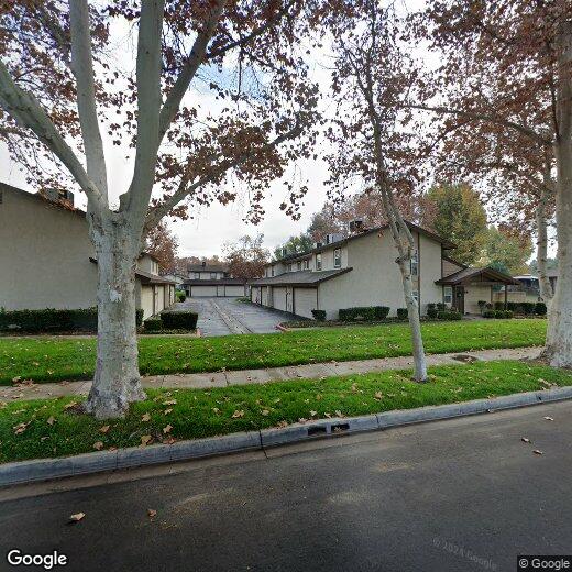 Primary Photo - 2131 S Magnolia Ave