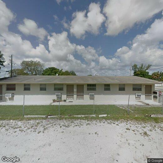 Foto principal - 3100 NW 135th St