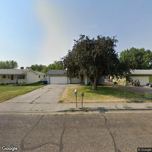 Primary Photo - 1635 E 5th N