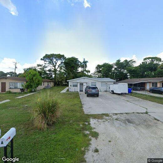 Primary Photo - 2766 Royal Palm Ave