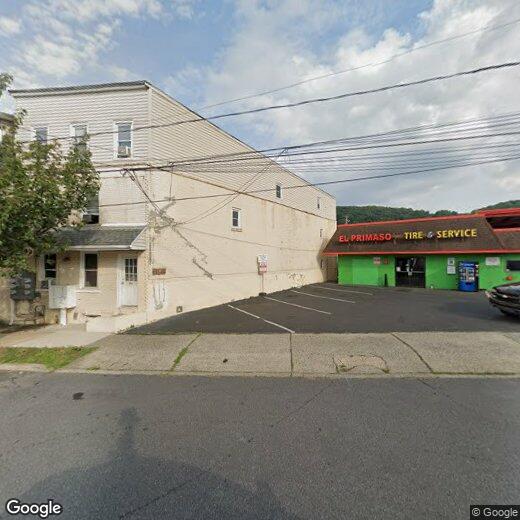 Primary Photo - 1032 Cherokee St