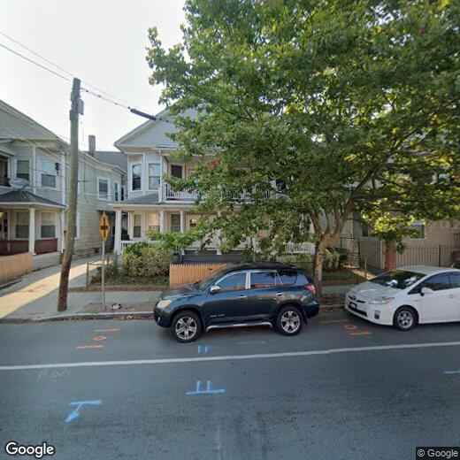 1466 E Main St Unit 1, Bridgeport, CT 06608 Room for Rent in