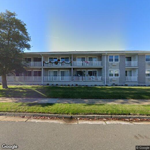 Primary Photo - 201 8th Ave
