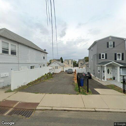 Primary Photo - 128 Highland Ave