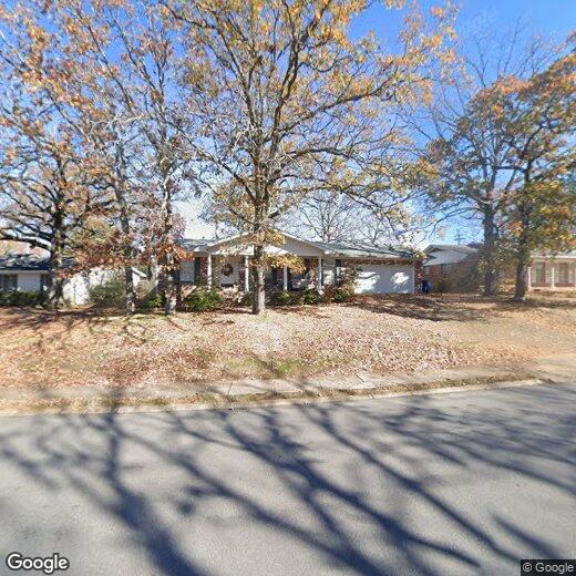 Primary Photo - 2205 Osage Dr
