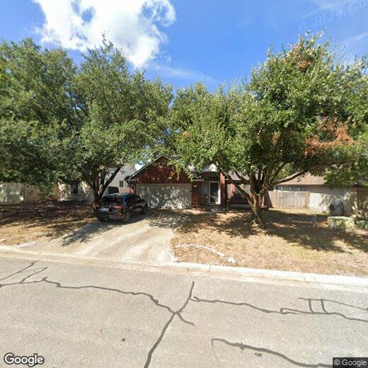 Primary Photo - 215 Estate Dr
