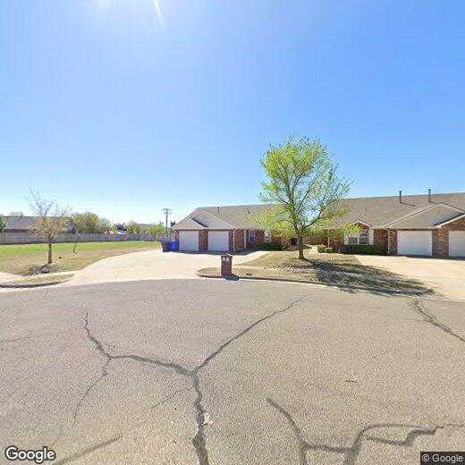 2512 Leeds Ln, Norman, OK 73071 Townhome Rentals in Norman OK