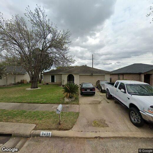 Primary Photo - 7439 Navidad Rd