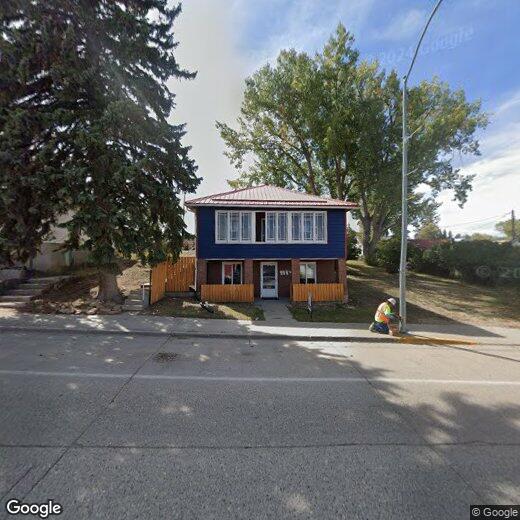 Foto principal - 1015 Pine Ave