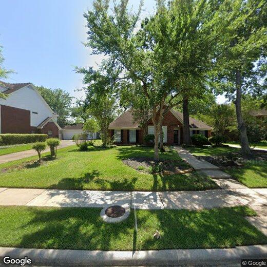 Foto principal - 15510 Park Estates Ln