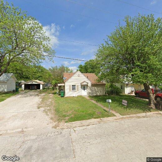 309 Live Oak St, Bowie, TX 76230 House Rental in Bowie, TX