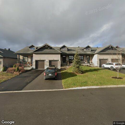 733 Maurice Stead St, Mississippi Mills, ON K0A 1A0 House for Rent in