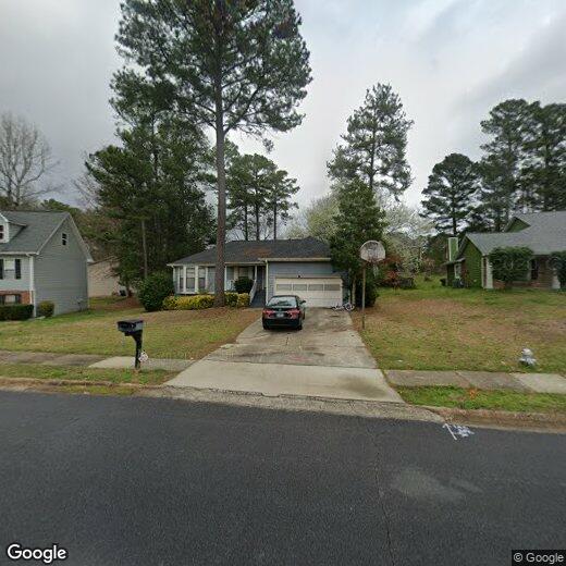 Primary Photo - 2920 Trotters Pointe Dr