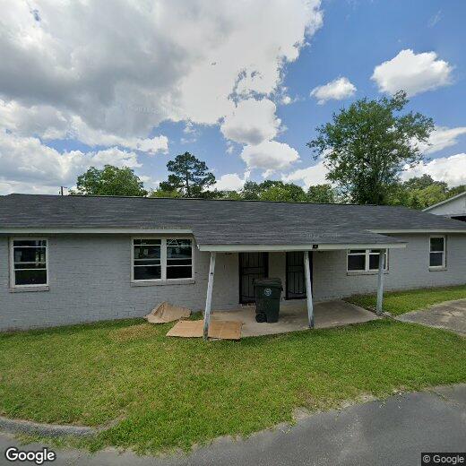 Primary Photo - Charming 2-Bed Duplex in Macon