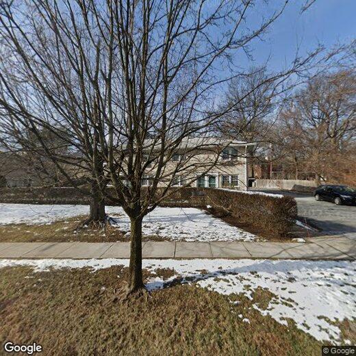 Primary Photo - 470 Valley Rd
