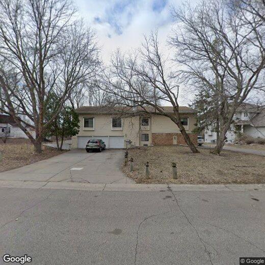 Primary Photo - 5540 Malibu Dr