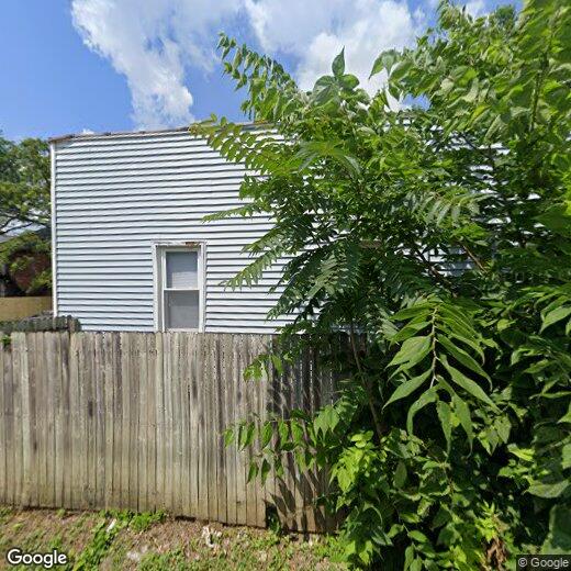 Primary Photo - Cozy 3 bedroom ranch style single family h...