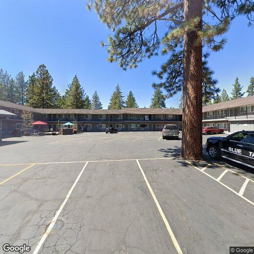 4127 Pine Blvd Unit 402, South Lake Tahoe, CA 96150 Room for Rent in