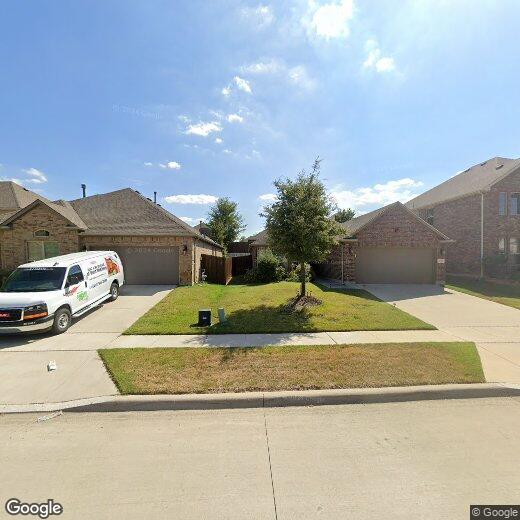 Foto principal - 10017 Long Branch Dr