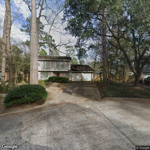 Foto principal - 3123 Village Woods Dr