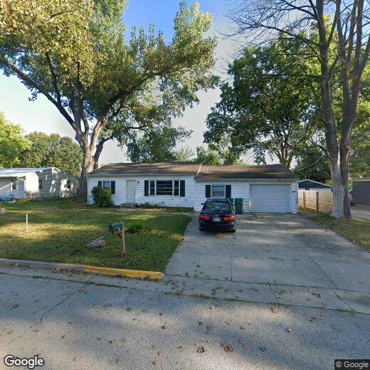 Primary Photo - 321 Teagarden Dr