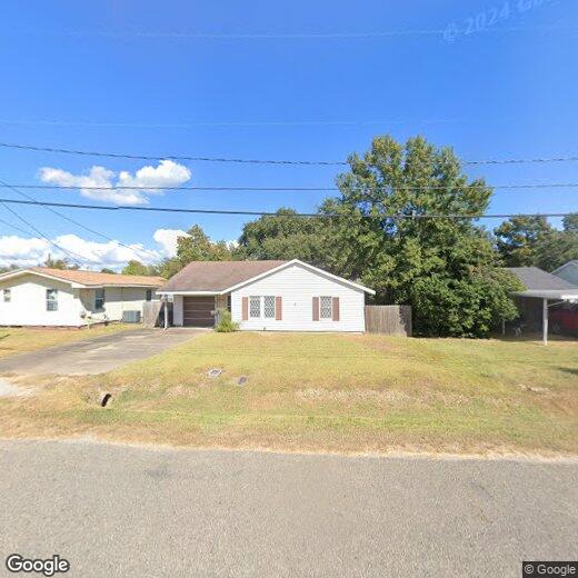 2316 Owens Ave, Groves, TX 77619 House for Rent in Groves, TX