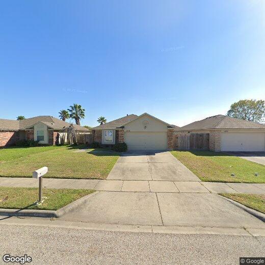 1207 Sacramento St, Portland, TX 78374 House for Rent in Portland, TX