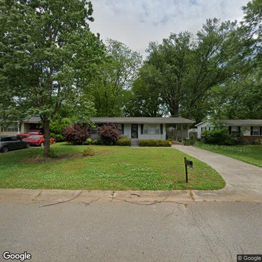 Foto principal - Charming 3 Bedroom, 2 Bath Home Near UAH!